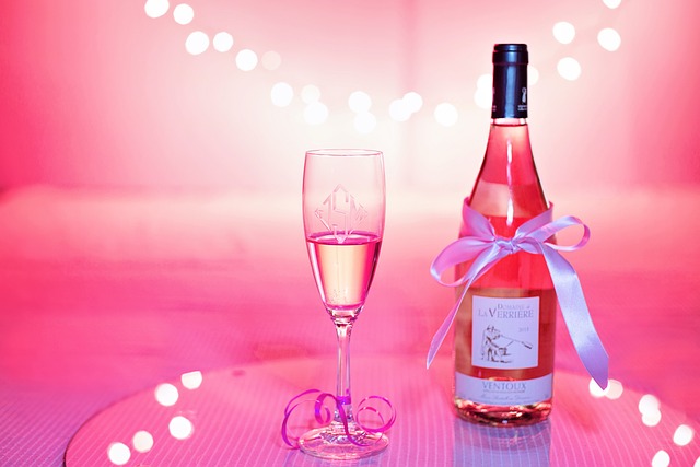 生日快乐, 生日快樂, 粉红葡萄酒