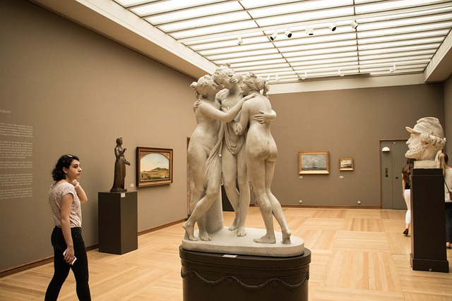 雕像, 一个博物馆, 艺术